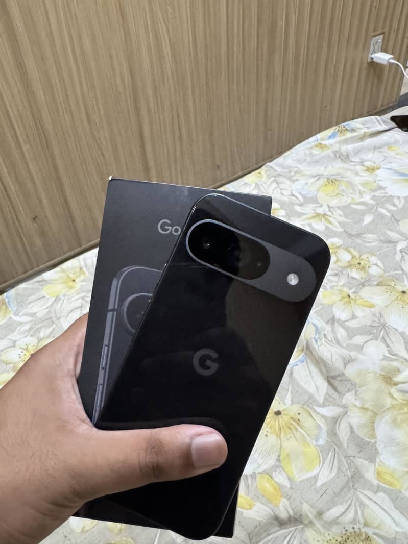 Google Pixel 9 12/128 0