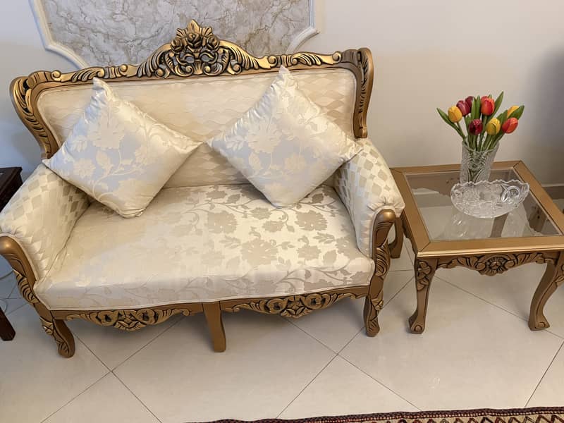 7 seater sofa 0