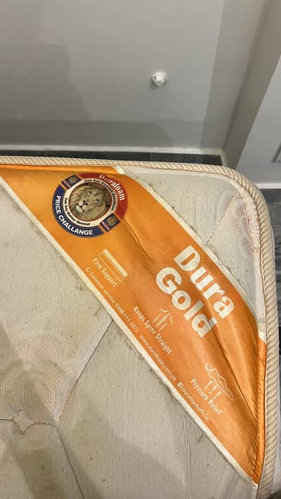 dura foam king size mattress