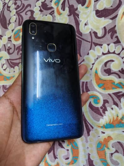 Vivo V11