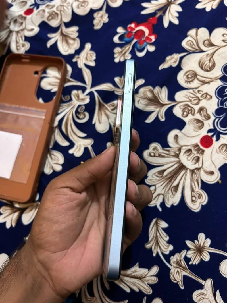 Redmi A5 6