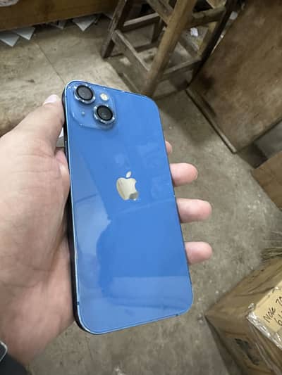 I phone. 13 Fu With box