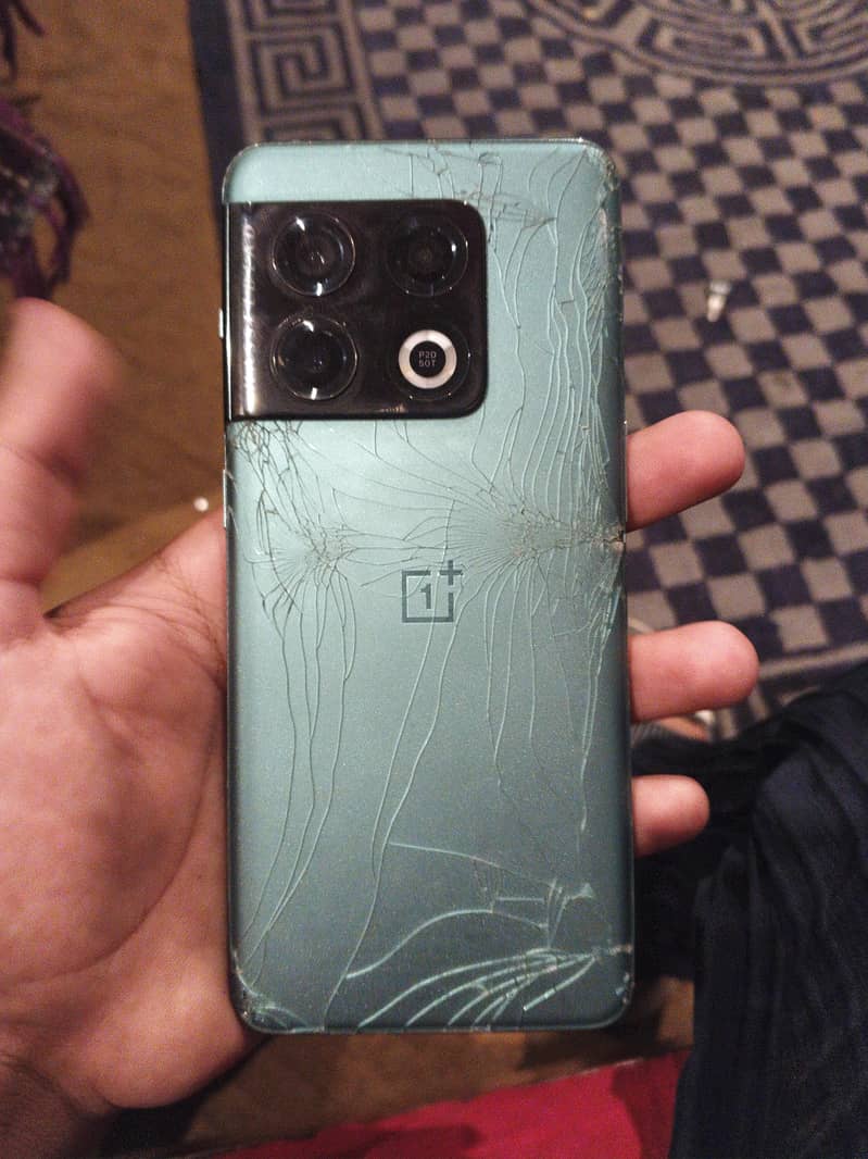 One Plus 10 Pro 0