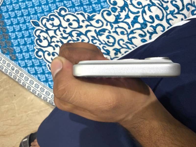 Apple iPhone 17 Pro Max 7