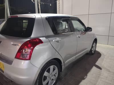 Suzuki Swift 2015