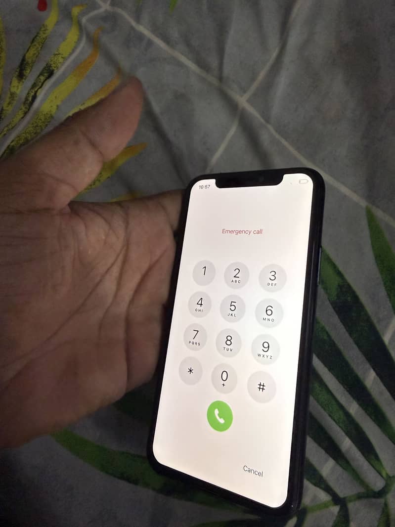 Apple iPhone 11 Pro 7
