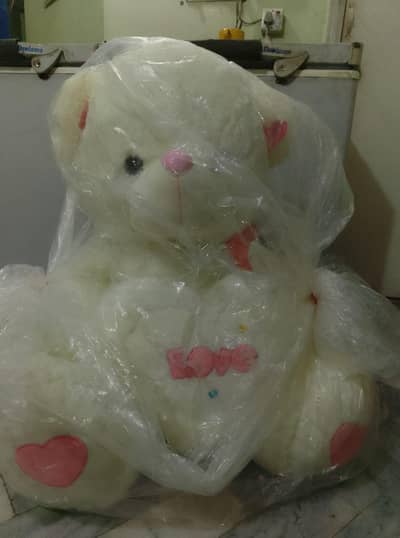 3 foot tall (approximate) stuffed teddy bear