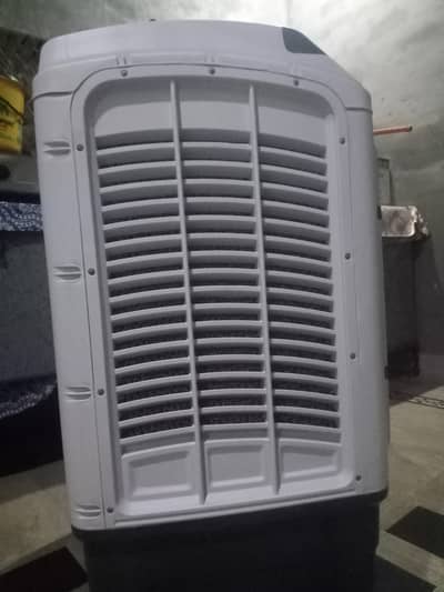cherry air cooler only 3 month used for sale