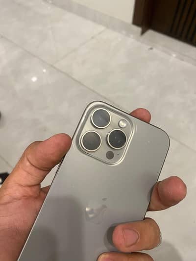 Apple iPhone 15 Pro Max