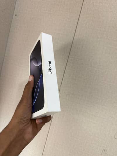 Apple iPhone 16 Pro Max