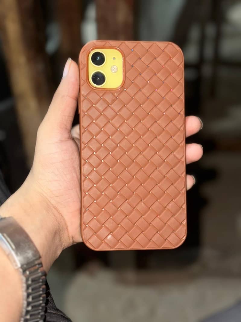 Apple iPhone 11 0