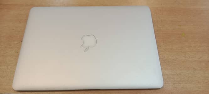MacBook Air for sale in good condition