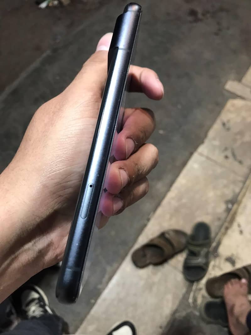 Google Pixel 8 3