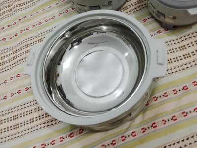three piece hotpot