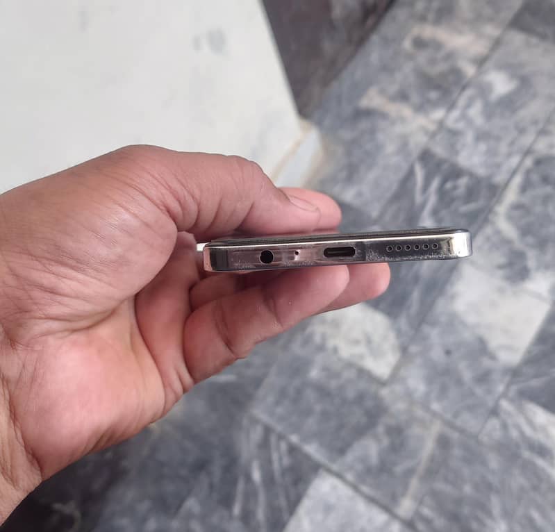 Tecno CAMON 20 4