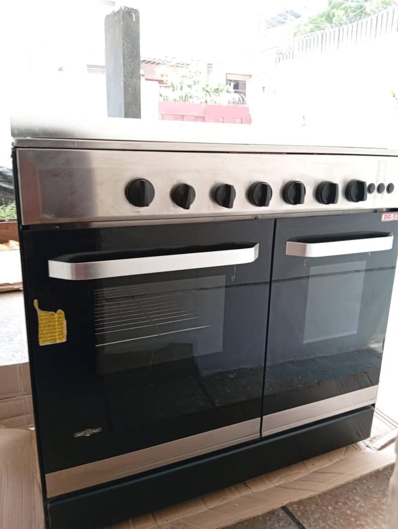 five burner cooking range 5