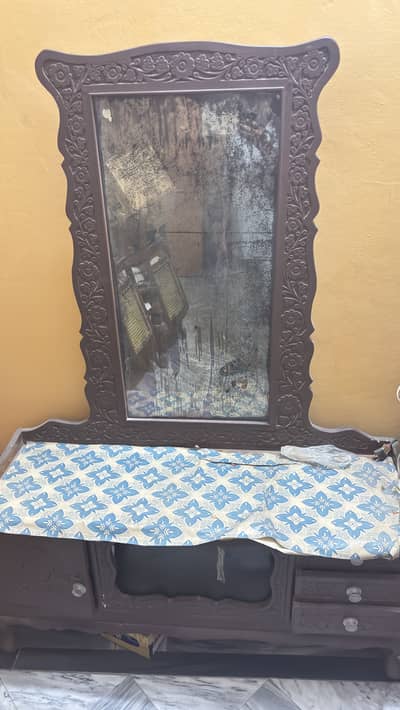Woden Dressing Table