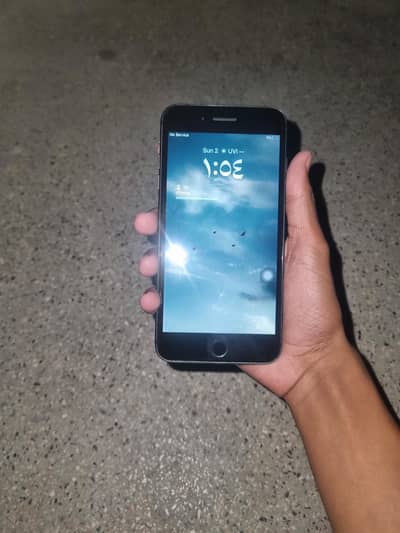 Apple iPhone 8 Plus non pta urgent sale