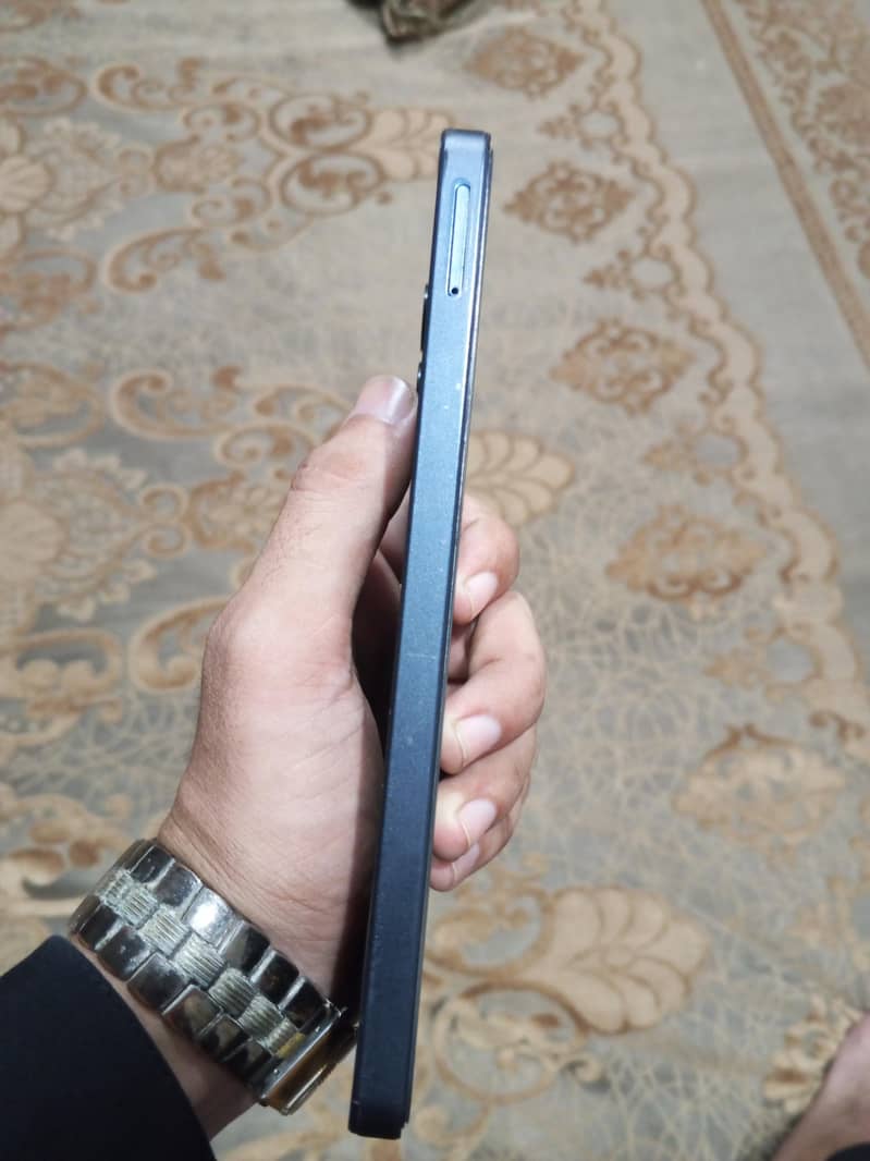 Samsung Mobile A06 3