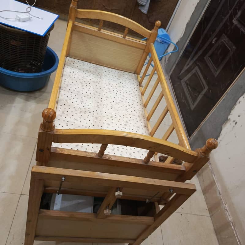 baby cot 3