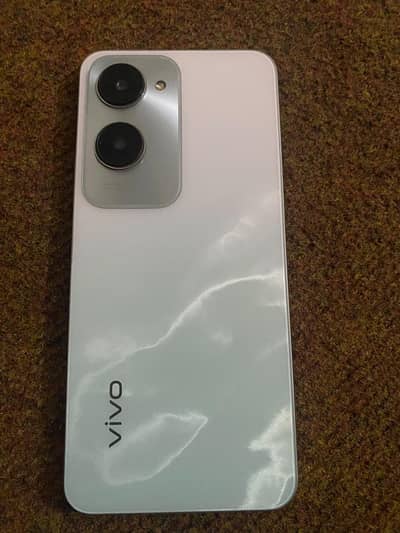 Vivo Y18