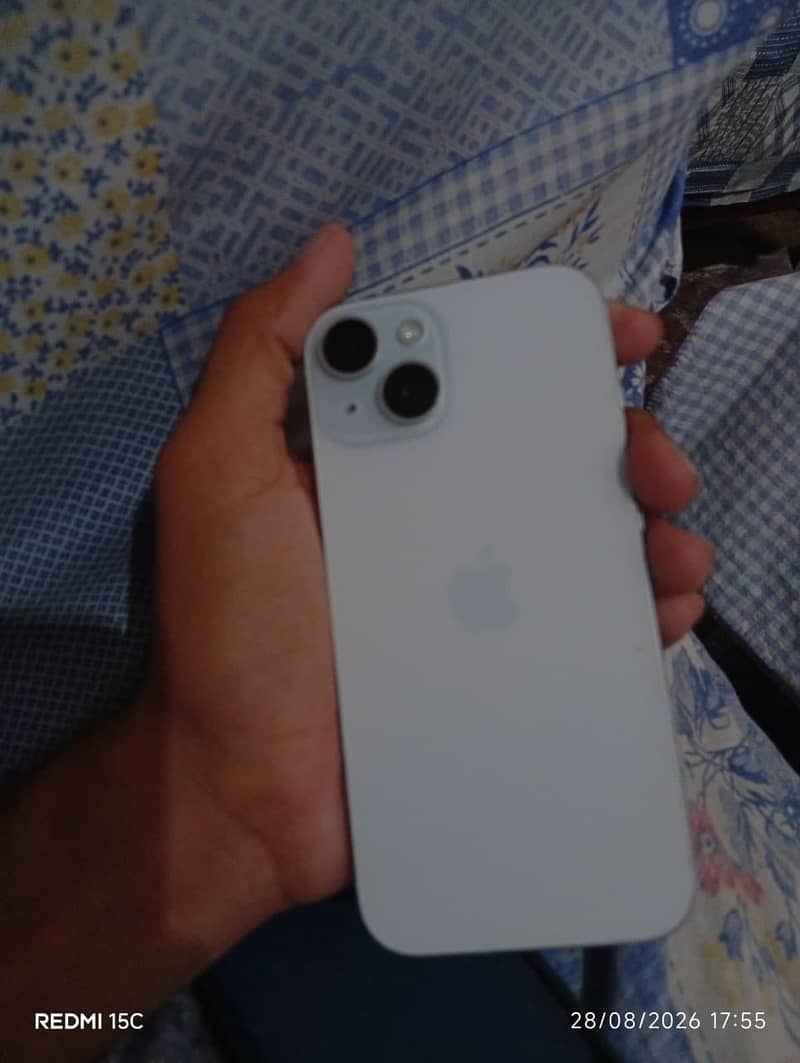 Apple iPhone 15 2
