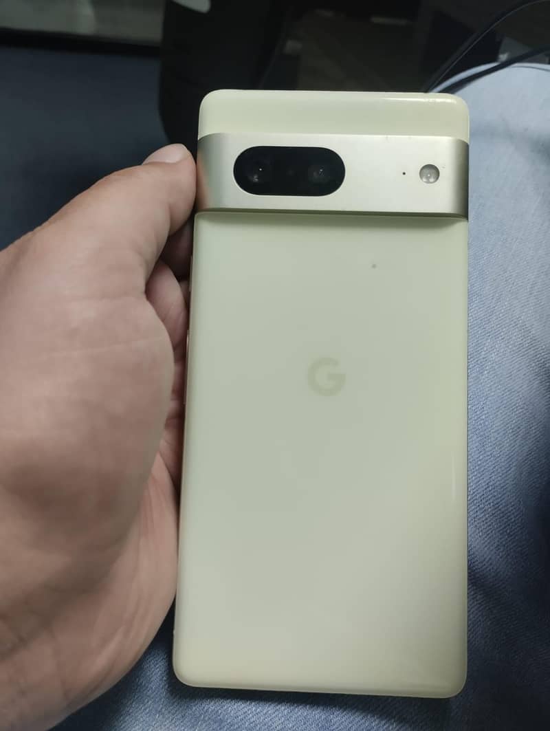 Google Pixel 7 3