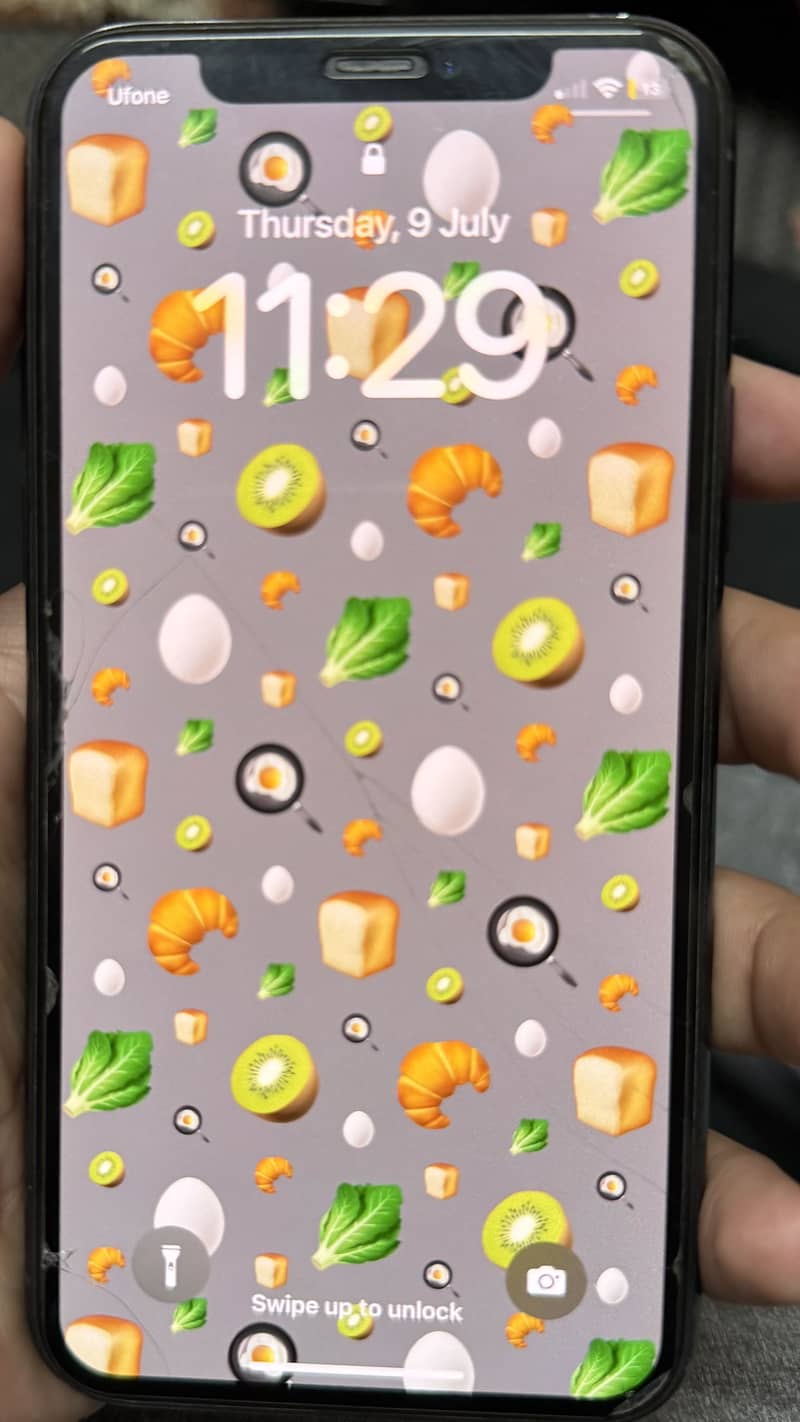 Apple iPhone 11 Pro 1