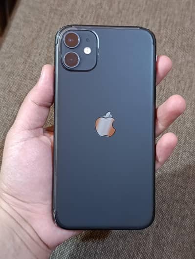 I phone 11 dual approved new condition clean set 10/10 sealed 128 gb