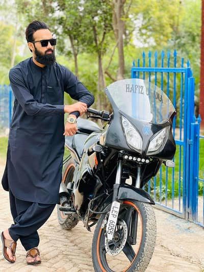 Suzuki Heavy Bike Look 200c (2009 Model) fully Modified and self start