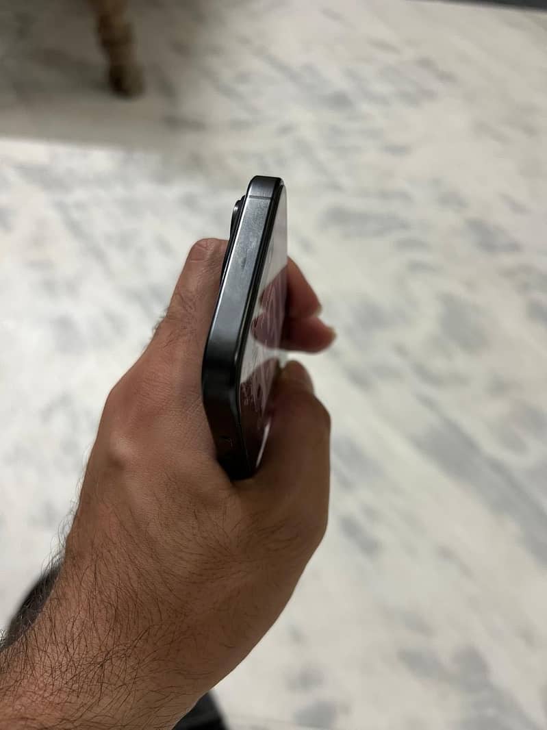 iPhone 15 pro 0