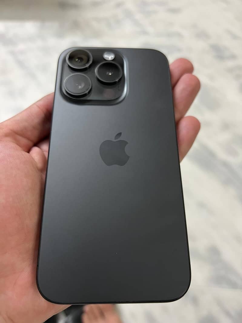 iPhone 15 pro 5
