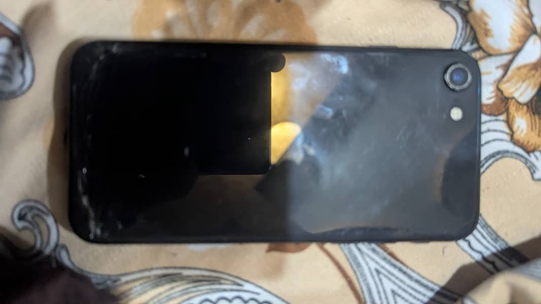 Apple iPhone SE 3