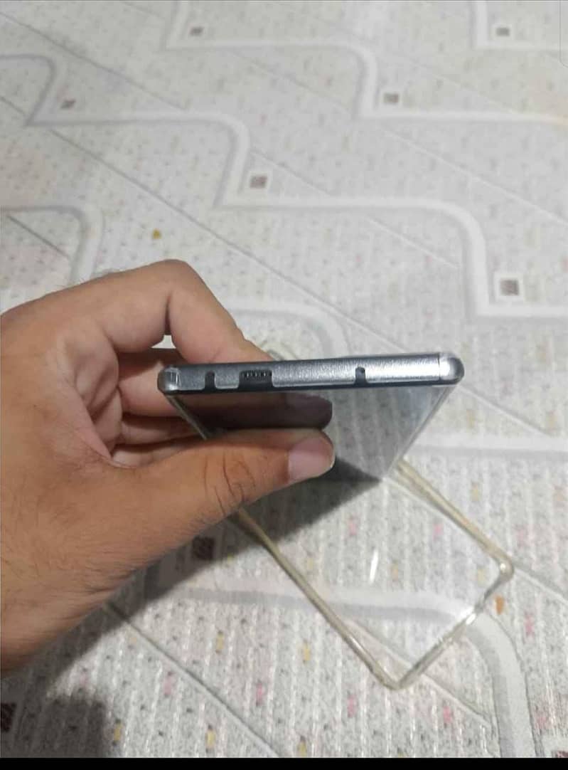 tecno camon 40 po 3
