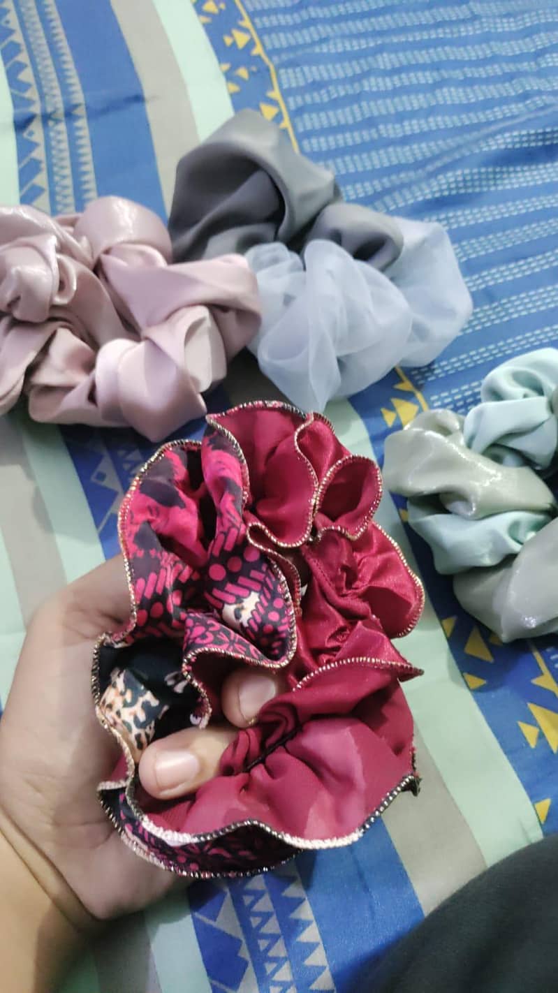 scrunchies 1