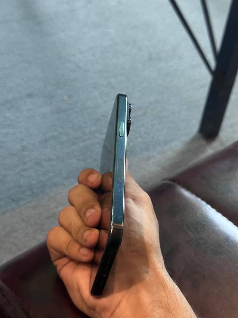 Apple iPhone 15 Pro Max 7