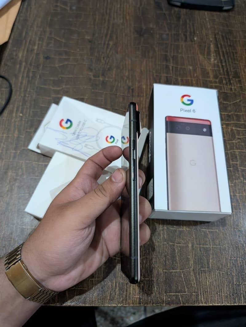Google Pixel 6 3