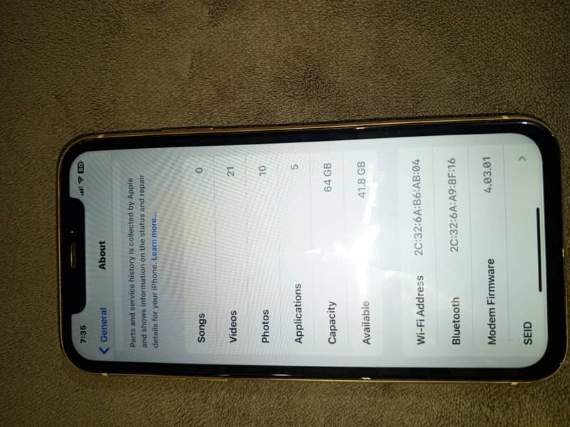 Apple iPhone 11 4
