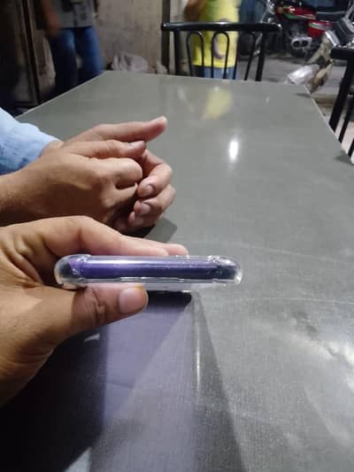 Infinix Hot 10