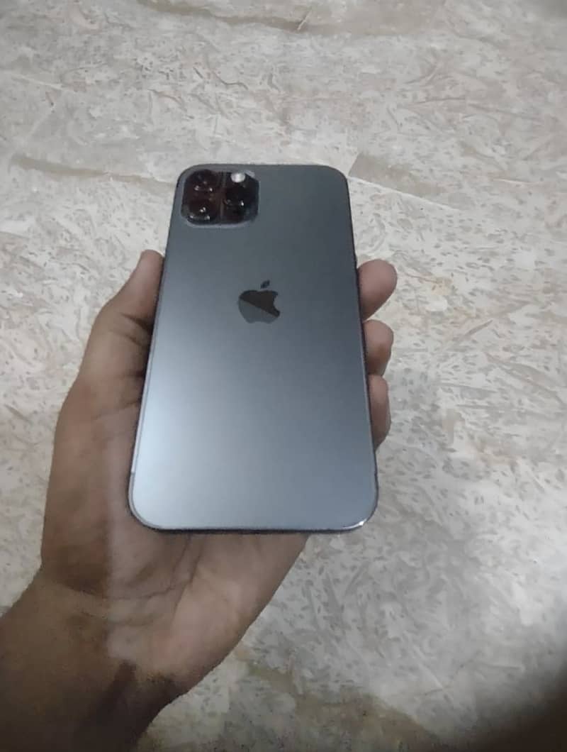 iPhone 12 Pro 3