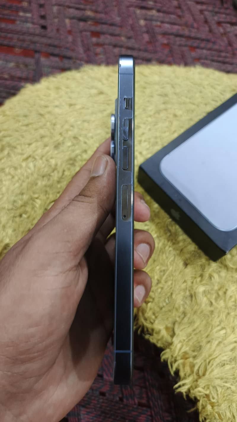 Apple iPhone 13 Pro Max 5