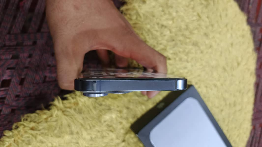 Apple iPhone 13 Pro Max 7