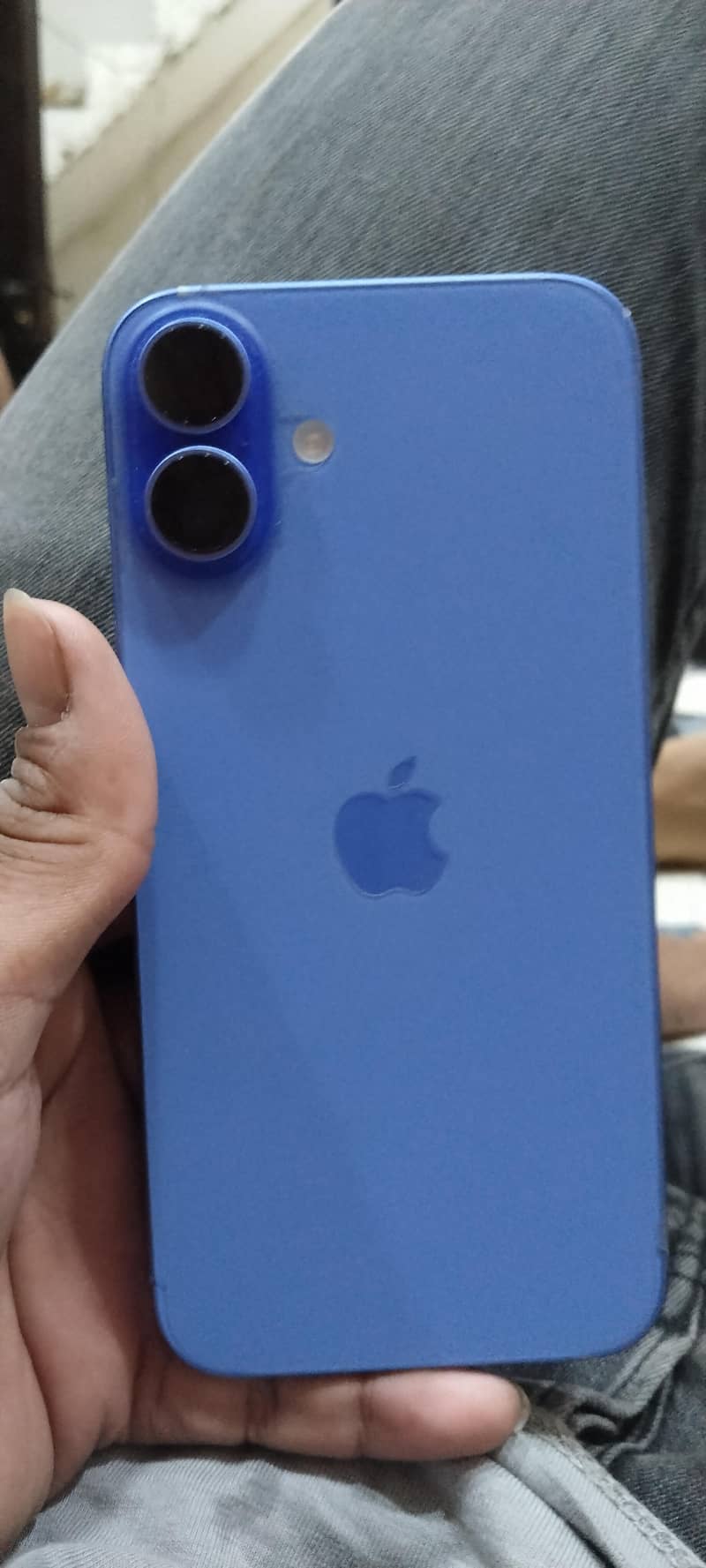 Apple iPhone 16 Plus 2