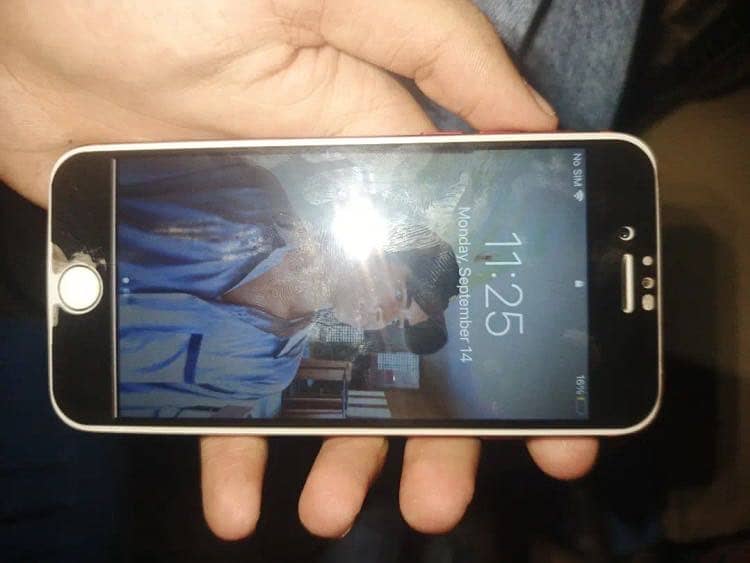 Apple iPhone 7 0