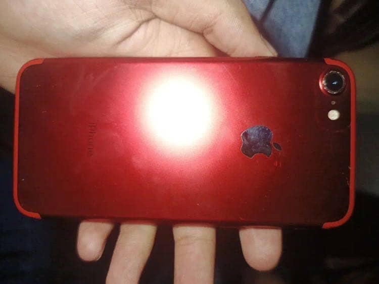 Apple iPhone 7 4