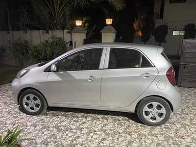 KIA PICANTO 2023 AUTOMITION -1ST OWNER - LAHORE