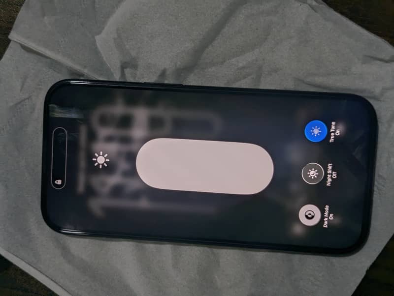Apple iPhone 15 5