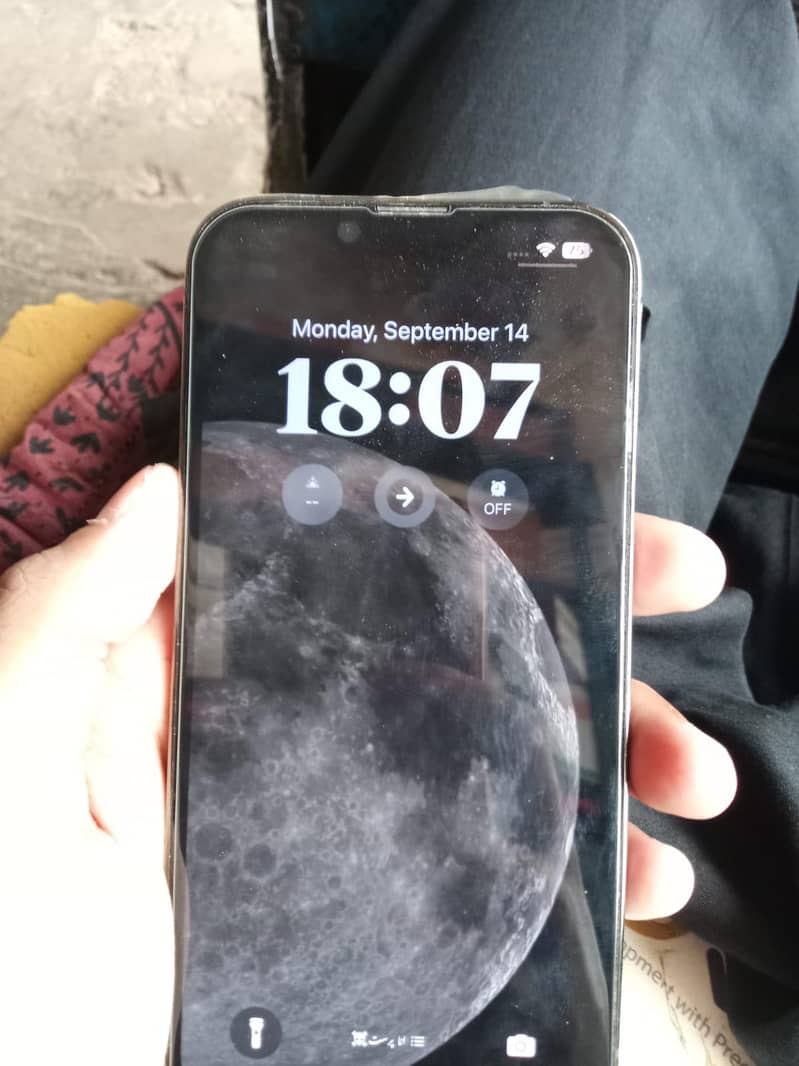 Apple iPhone 13 Pro 4