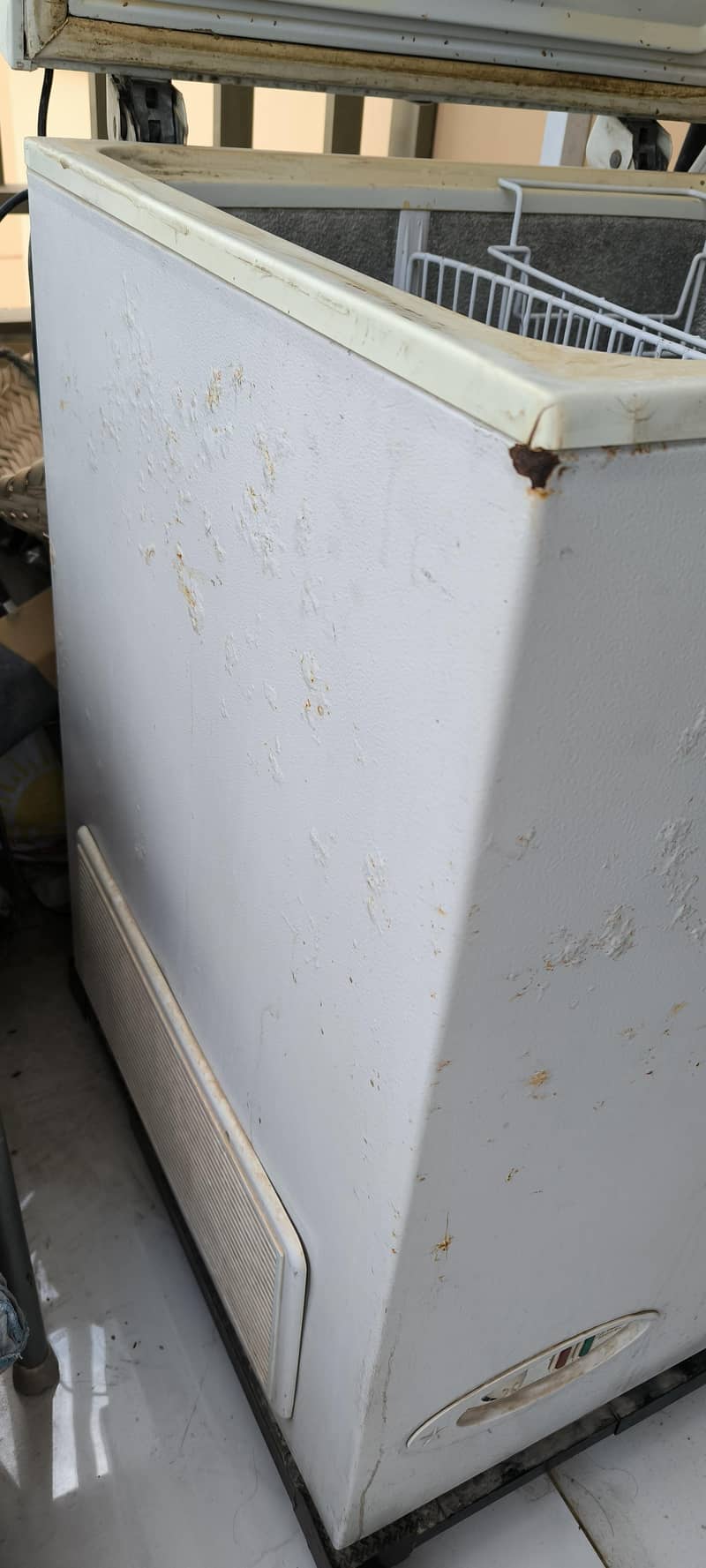 Waves single door deep freezer 2