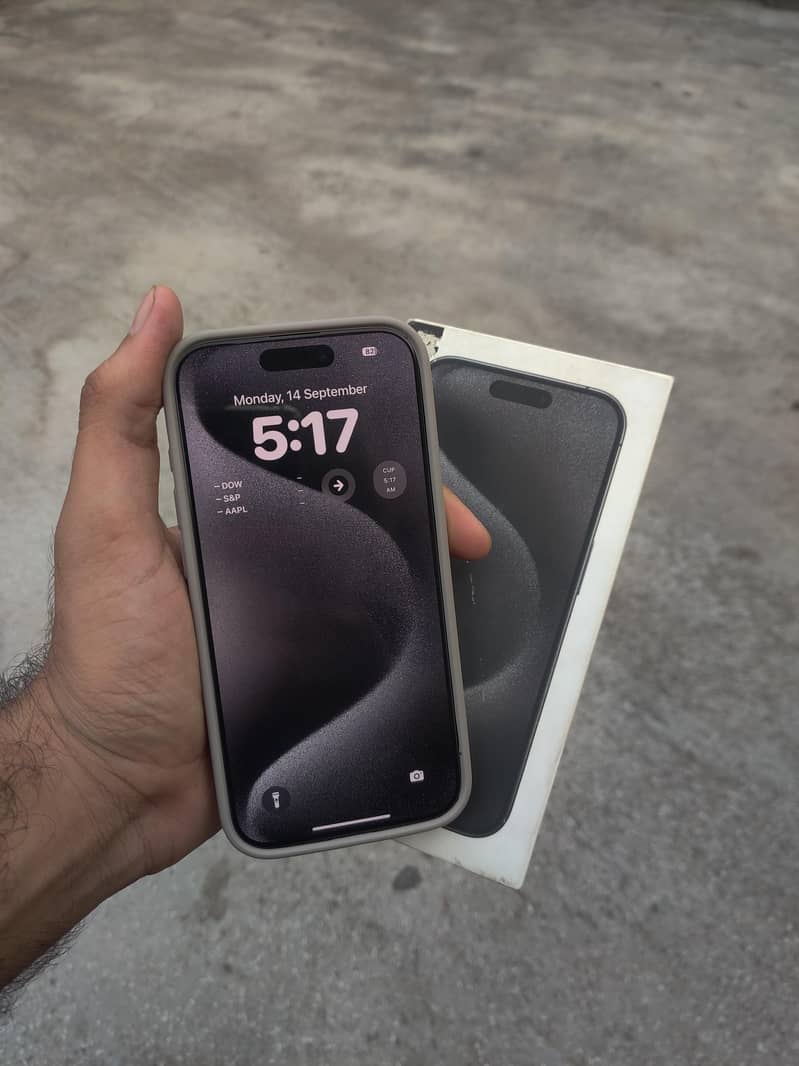 iPhone 15 Pro  — Black Titanium 1